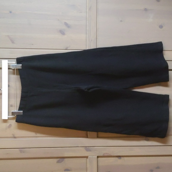 ST. JOHN wide leg culottes/lounge pants - Picture 5 of 9